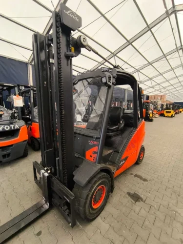LINDE H30T-02_1.webp